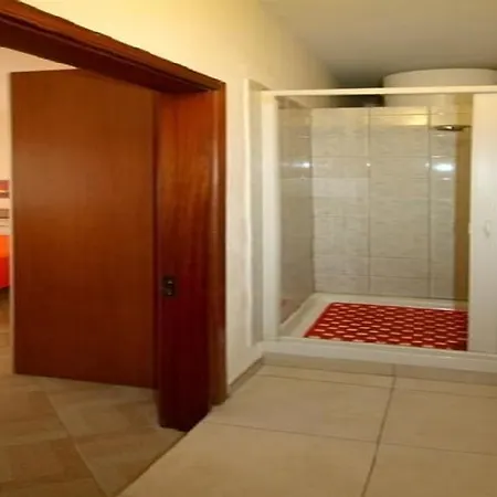 Hébergement de vacances Kefale House *